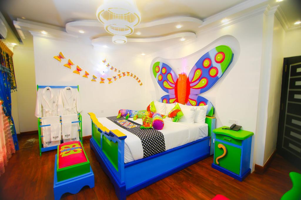 Hotel White House Anuradhapura Bagian luar foto