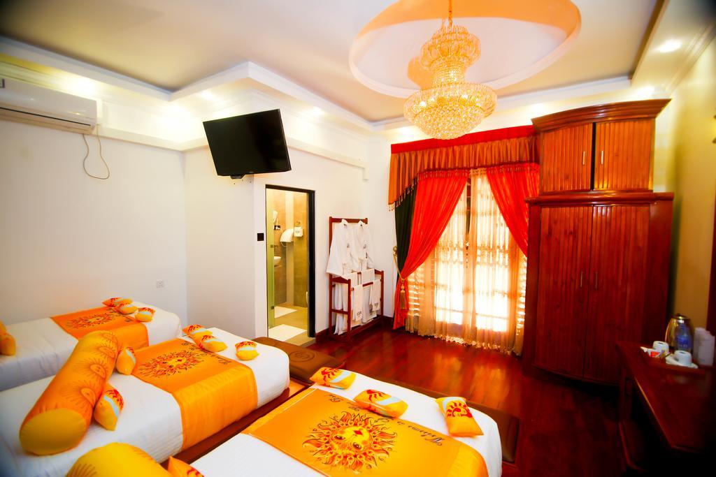 Hotel White House Anuradhapura Bagian luar foto