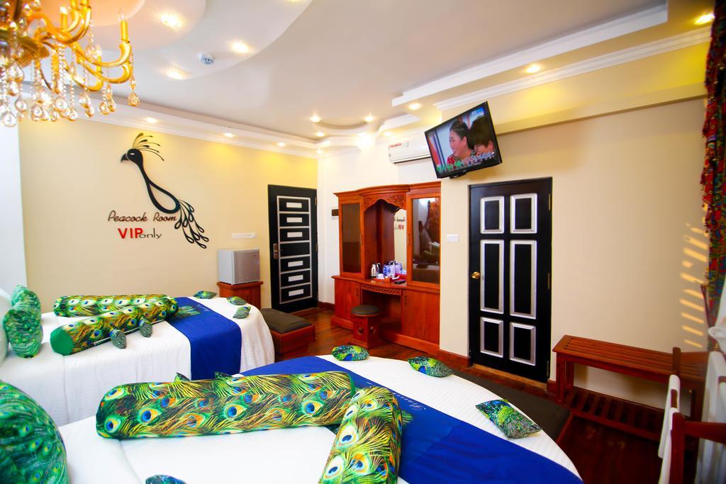 Hotel White House Anuradhapura Bagian luar foto