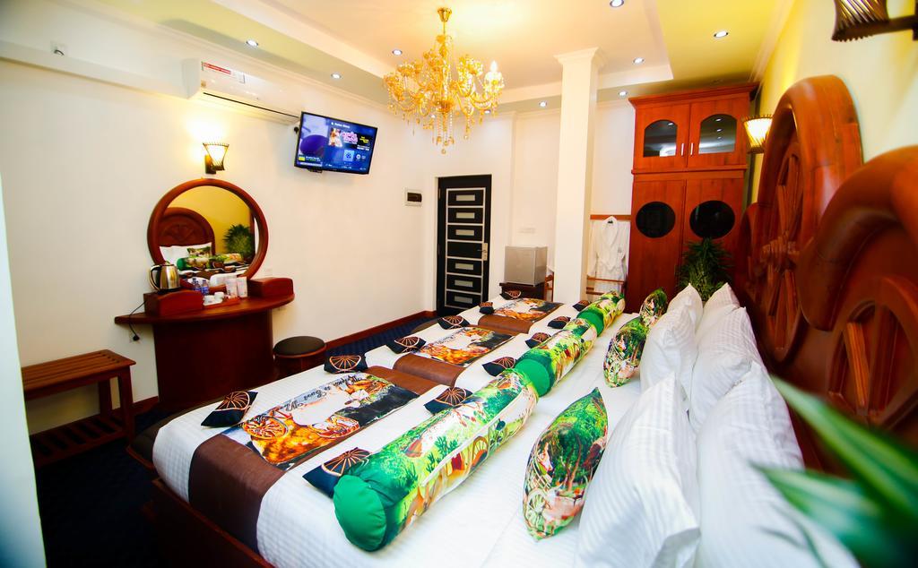 Hotel White House Anuradhapura Bagian luar foto