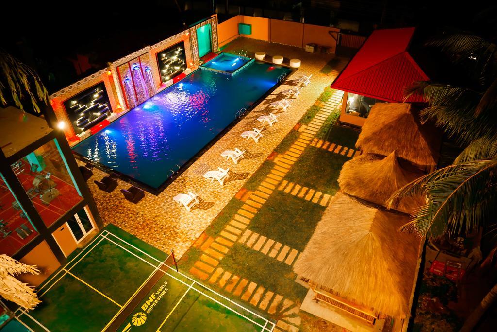 Hotel White House Anuradhapura Bagian luar foto
