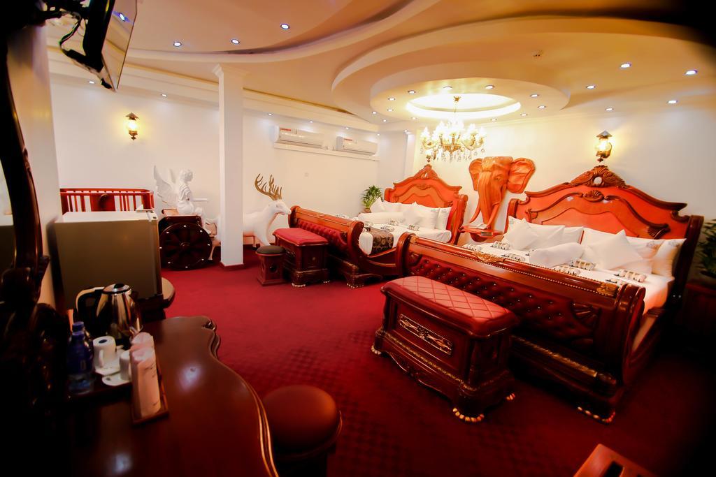 Hotel White House Anuradhapura Bagian luar foto