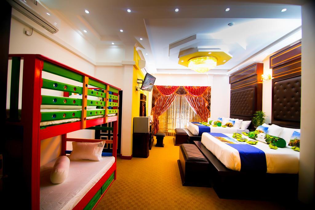 Hotel White House Anuradhapura Bagian luar foto